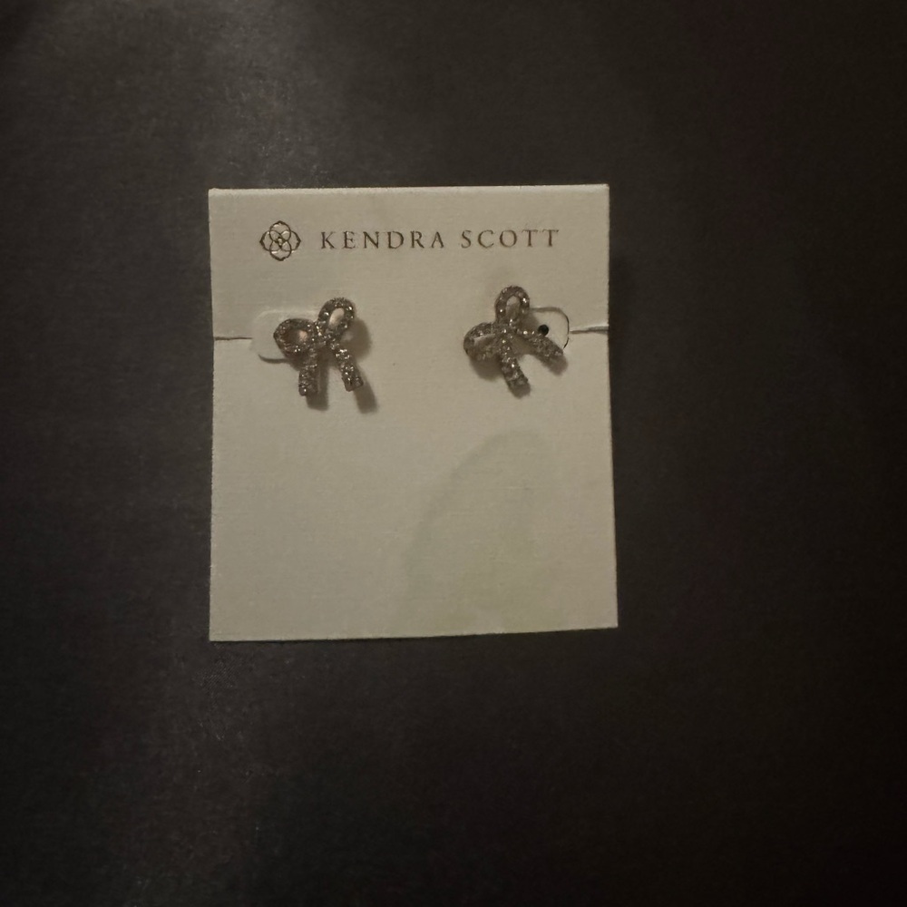 Kendra Scott Sparkling Gold Bow Earrings - Picture 2 of 4